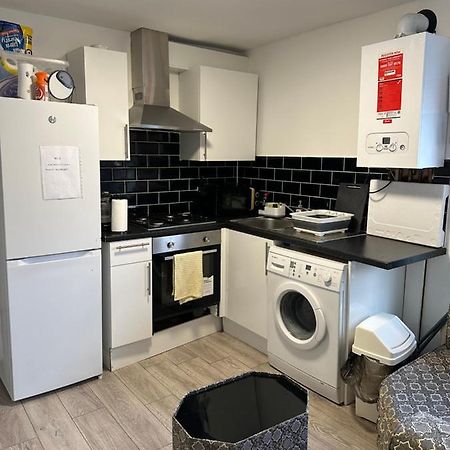 Beautiful Hoe Street First Floor One Bedroom Apartment B Walthamstow Λονδίνο Εξωτερικό φωτογραφία