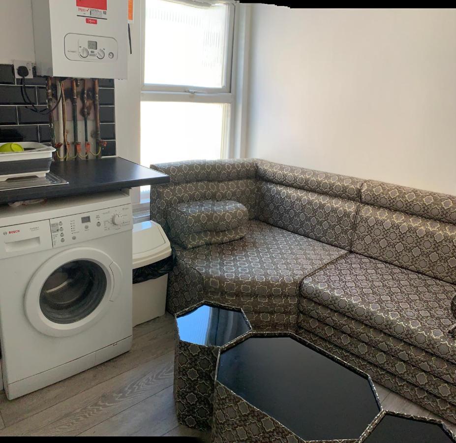 Beautiful Hoe Street First Floor One Bedroom Apartment B Walthamstow Λονδίνο Εξωτερικό φωτογραφία